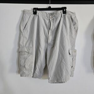 Bundle Men's Gray Cargo Shorts Size 42